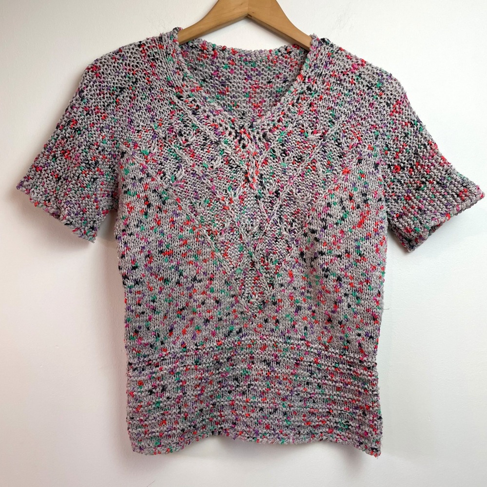 Handmade Short Sleeve V-Neck Top Sz Medium Vintage Confetti Textured Knit